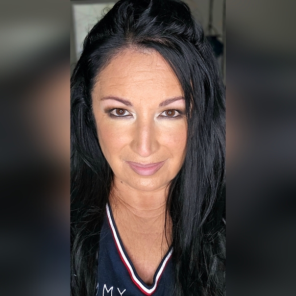 Meet your Posher! - Picture 1 of 1